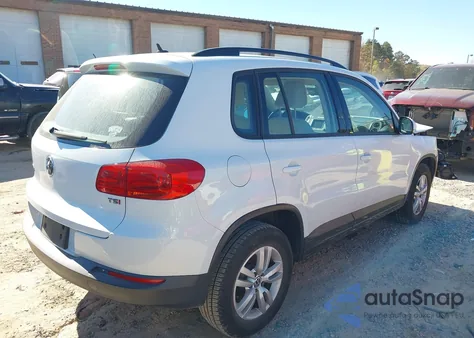 2016 Volkswagen Tiguan S z USA, uszkodzony, nr VIN WVGAV7AX0GW574689